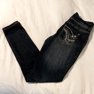 NWOT Mid-rise Stretch Ankle Denim Jean